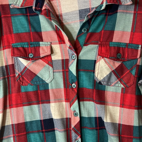 Red/blue/teal button down - Picture 3 of 3